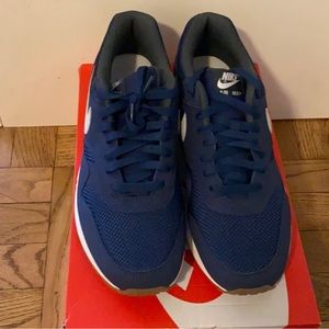 Nike Air Max 1 Essential